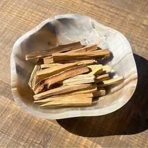 Decorative Stone Bowl with palo Santo Sticks